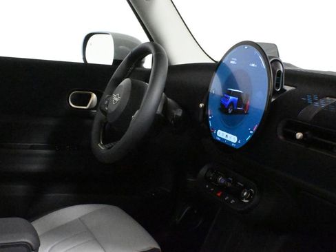 Used 2025 MINI Cooper S image 31