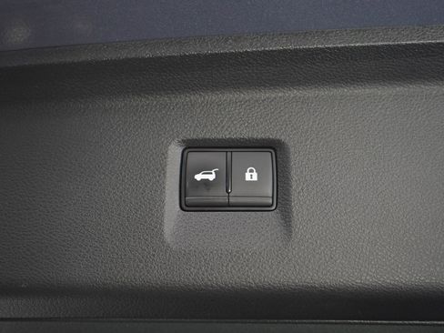 Used 2023 INFINITI QX60 Luxe AWD/4WD image 11
