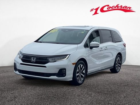 Certified 2025 Honda Odyssey EX-L image 28