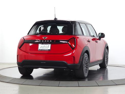 Used 2025 MINI Cooper S FWD image 10