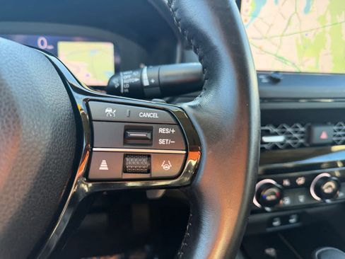 Used 2023 Honda Accord Touring image 24