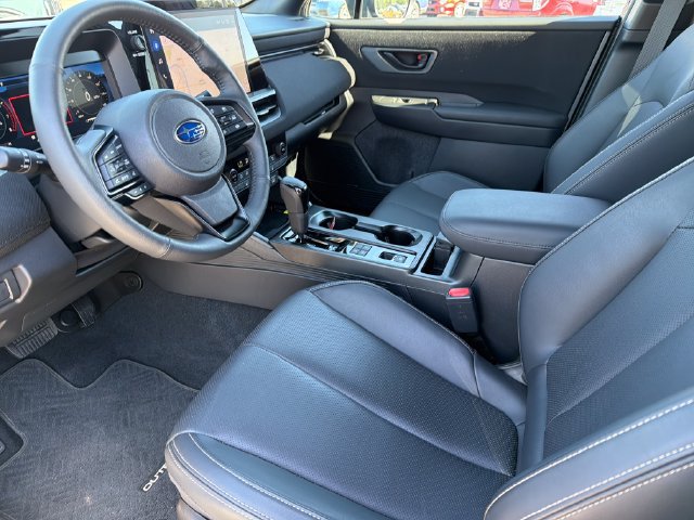 Used 2026 Subaru Outback Limited AWD/4WD image 19