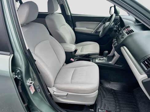 Used 2015 Subaru Forester 2.5i Premium w/ All-Weather Package AWD/4WD image 34