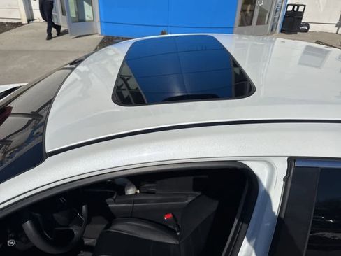 Used 2017 Honda Civic EX-T image 21