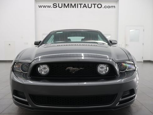 Used 2014 Ford Mustang GT Premium RWD image 19