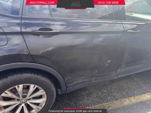 Used 2018 Volkswagen Tiguan S image 6