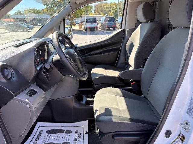 Used 2019 Nissan NV200 SV w/ Navigation Package FWD image 12