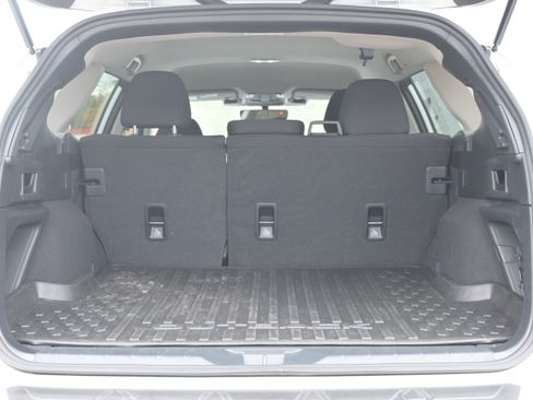 Certified 2025 Subaru Outback Premium w/ Popular Package #1A image 33