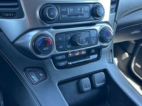 Used 2017 Chevrolet Tahoe LT AWD/4WD image 29