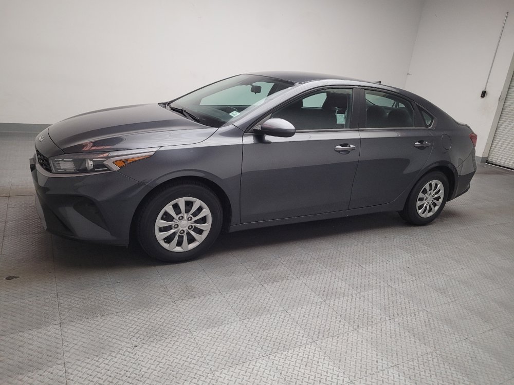 Used 2022 Kia Forte Sedan FWD image 2