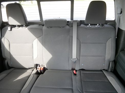 Used 2023 Chevrolet Silverado 1500 LT Trail Boss w/ Convenience Package II image 13