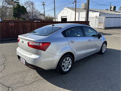 Used 2013 Kia Rio LX w/ PWR Pkg image 7