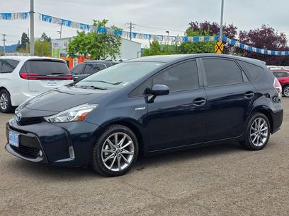 Used 2017 Toyota Prius V Five w/ Carpet Mat Package