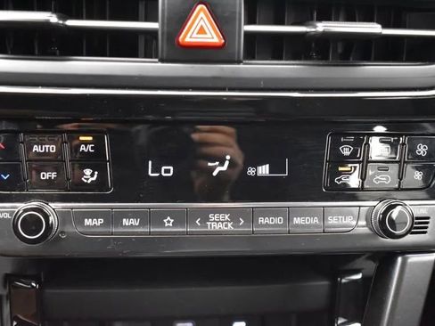 Used 2025 Kia Seltos S FWD image 33