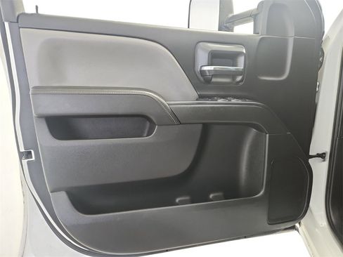 Used 2015 Chevrolet Silverado 2500 W/T image 15