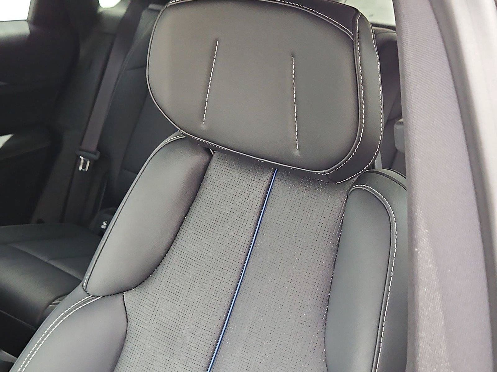 Certified 2024 Cadillac Lyriq Luxury RWD image 12