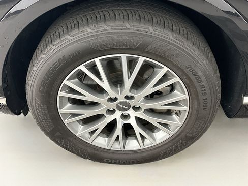 Used 2024 Genesis GV80 2.5T AWD/4WD image 11