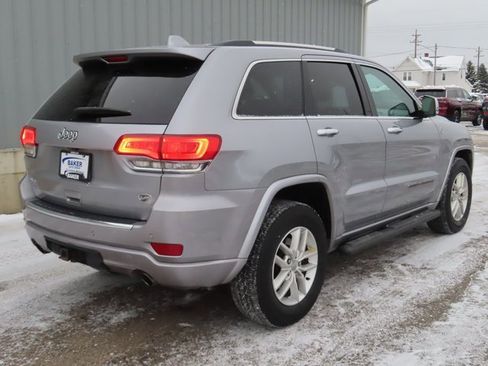 Used 2017 Jeep Grand Cherokee Overland w/ Jeep Active Safety Group image 3