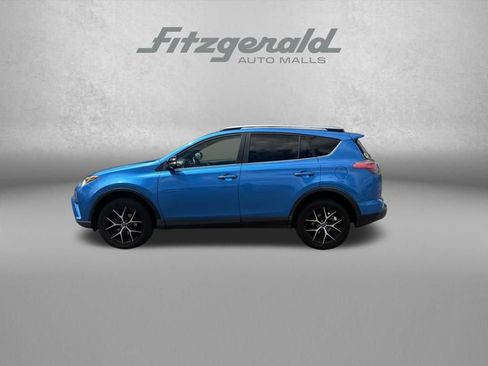 Used 2017 Toyota RAV4 SE AWD/4WD image 5