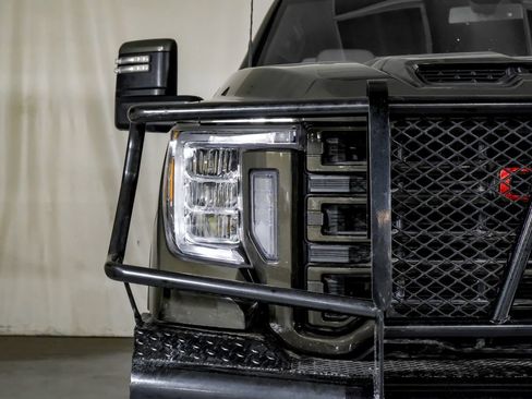 Used 2022 GMC Sierra 3500 SLT w/ Texas SLT Premium Package AWD/4WD image 39