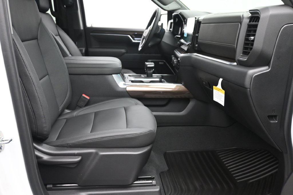 New 2026 Chevrolet Silverado 1500 RST w/ Convenience Package II AWD/4WD image 9