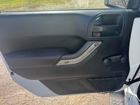 Certified 2018 Jeep Wrangler Unlimited Sport image 20