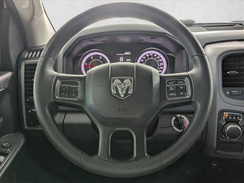 Used 2019 RAM 1500 Tradesman w/ Chrome Appearance Group image 10