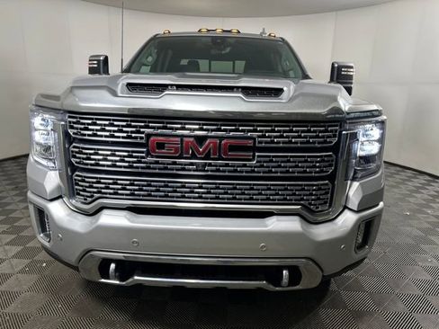 Used 2022 GMC Sierra 2500 Denali w/ Denali Ultimate Package image 8