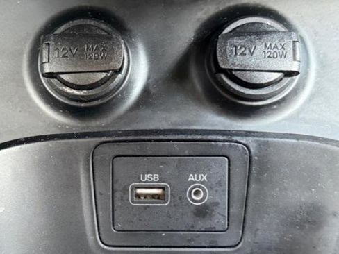 Used 2018 Hyundai Santa Fe Sport image 23