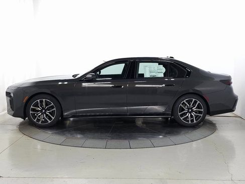 New 2026 BMW 740i xDrive image 5