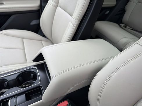 New 2026 Lincoln Corsair Reserve image 21