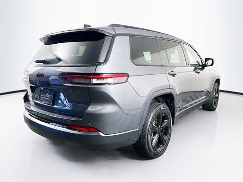 Used 2023 Jeep Grand Cherokee L Laredo AWD/4WD image 9