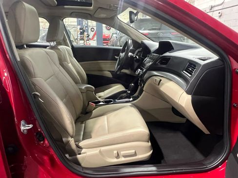 Used 2018 Acura ILX image 29