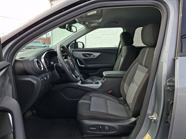 Used 2024 Chevrolet Blazer LT w/ Convenience Package FWD image 13