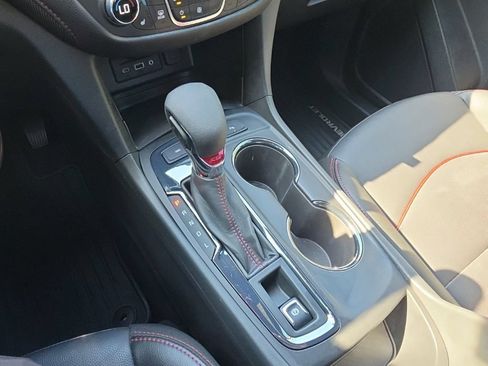 Used 2024 Chevrolet Equinox RS w/ RS Leather Package AWD/4WD image 24