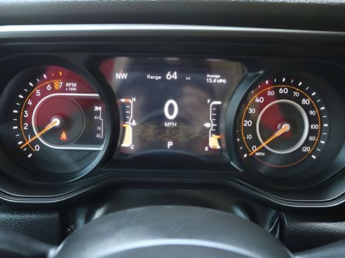 Used 2024 Jeep Gladiator Sport AWD/4WD image 27