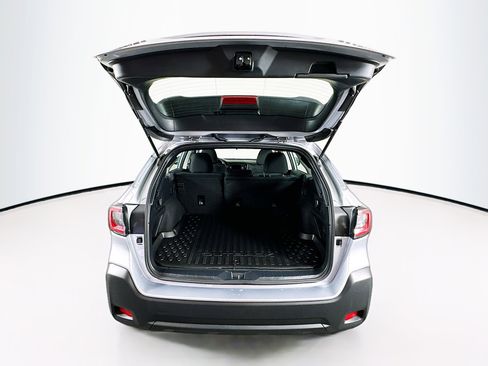 Used 2025 Subaru Outback image 26