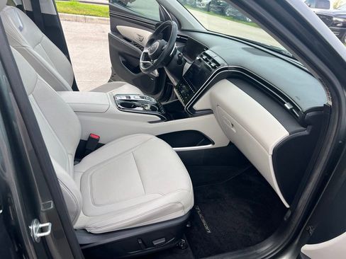Used 2022 Hyundai Tucson Limited FWD image 25