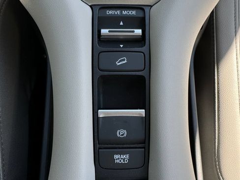 Used 2026 Honda HR-V EX-L image 31