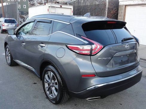 Used 2017 Nissan Murano SV AWD/4WD image 3