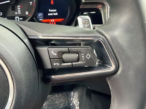 Certified 2026 Porsche Macan AWD/4WD image 38