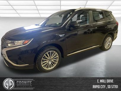 Used 2022 Mitsubishi Outlander 4WD Plug-In Hybrid