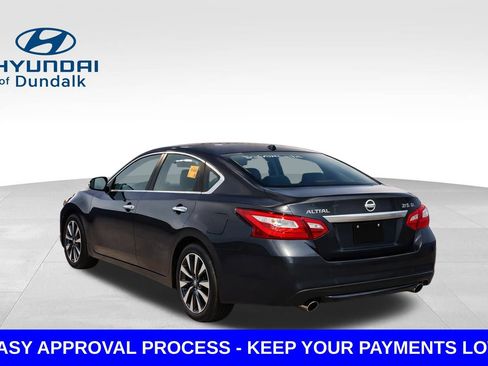 Used 2016 Nissan Altima 2.5 SL w/ 2.5 Technology Package image 5