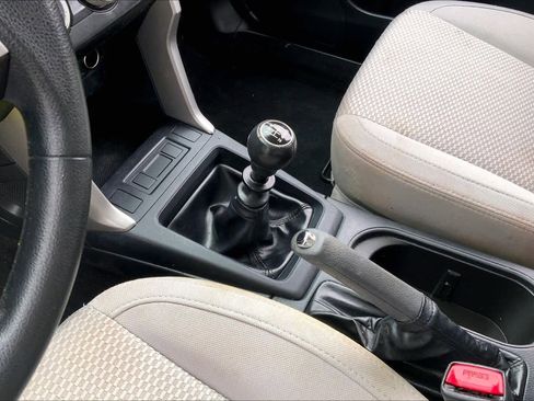 Used 2018 Subaru Forester 2.5i image 15