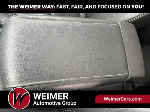 Used 2019 GMC Acadia SLT AWD/4WD image 40