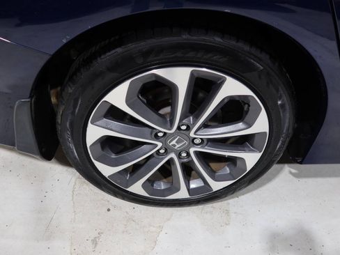 Used 2015 Honda Accord Sport image 37