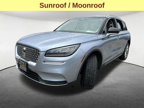 Used 2022 Lincoln Corsair AWD w/ Premium Package image 5