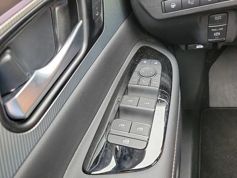Used 2025 Nissan Murano Platinum w/ Cargo Package AWD/4WD image 12