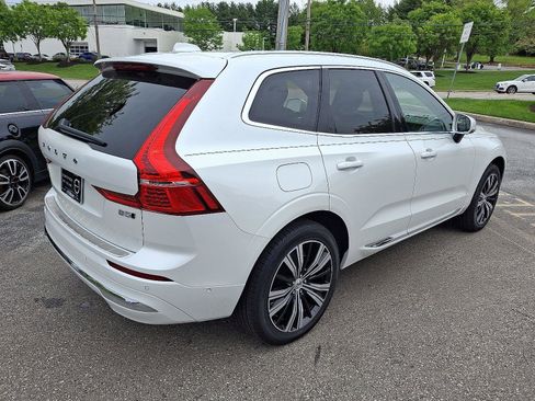 Certified 2023 Volvo XC60 B5 Plus w/ Climate Package AWD/4WD image 6