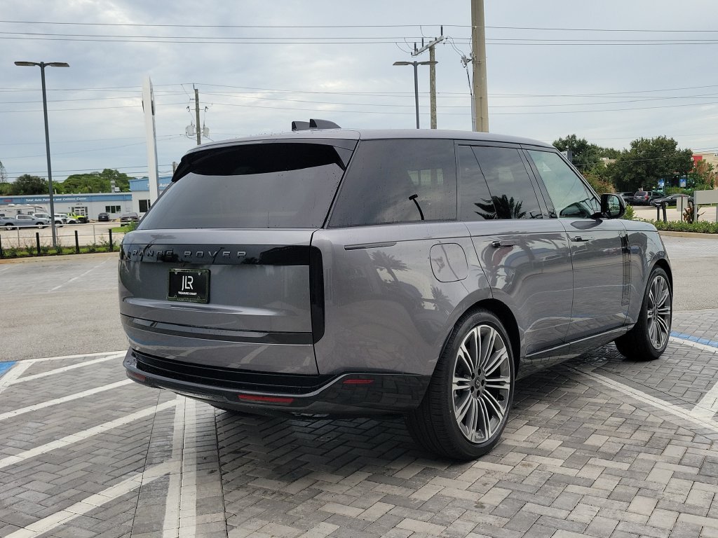 New 2027 Land Rover Range Rover SE AWD/4WD image 5